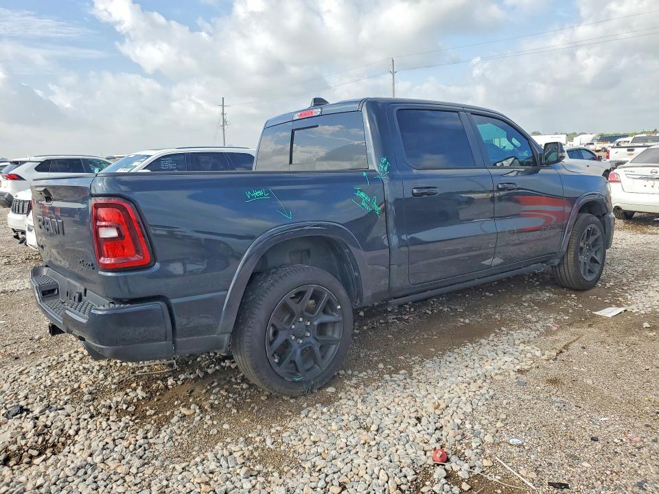 Photo 3 from auction – 2025 RAM 1500 with VIN 1C6SRFJP0SN762092