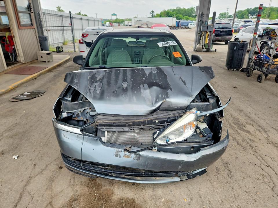 Photo 5 from auction – 2004 CHEVROLET MALIBU with VIN 1G1ZT548X4F150091