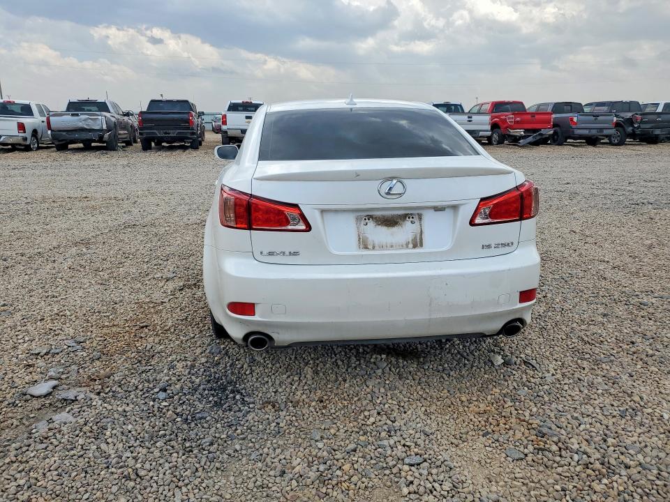 Photo 6 from auction – 2012 LEXUS IS with VIN JTHBF5C28C5176964