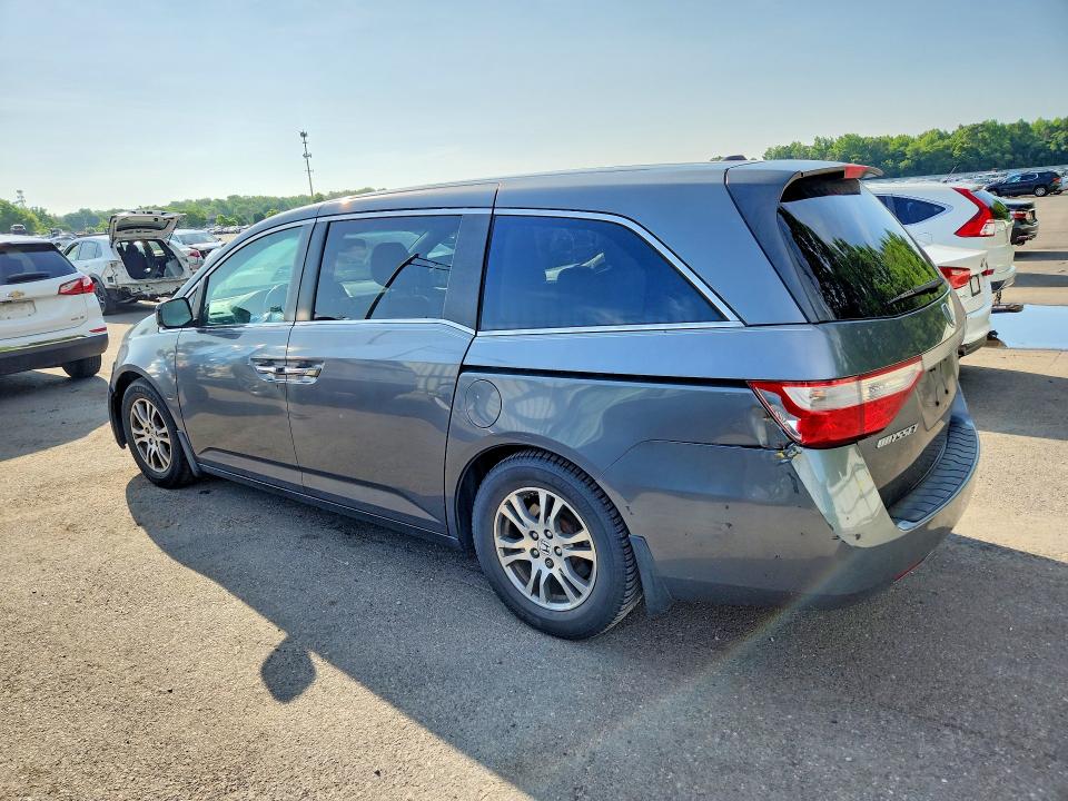 Photo 2 from auction – 2012 HONDA ODYSSEY with VIN 5FNRL5H61CB015262