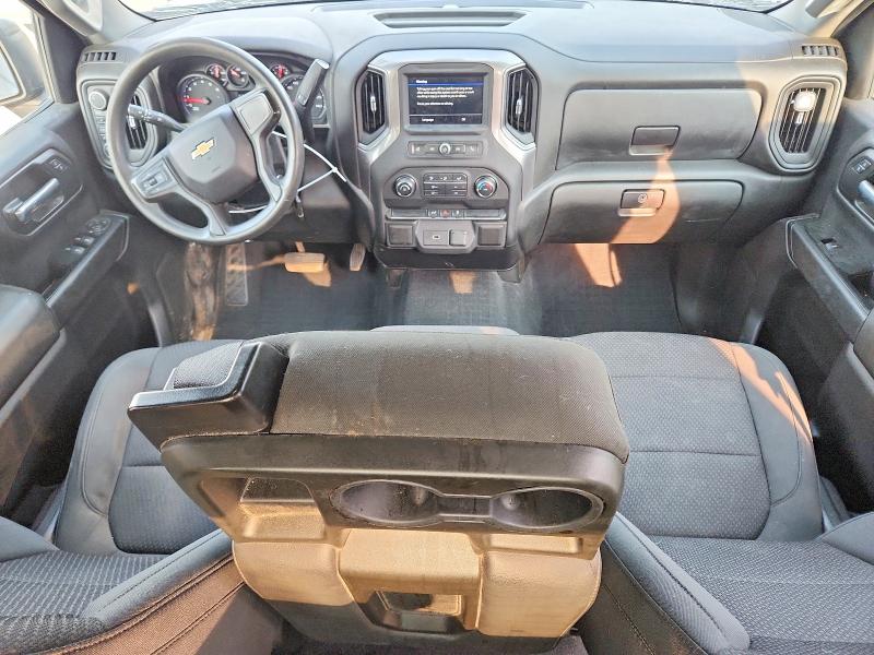 Photo 8 from auction – 2020 CHEVROLET SILVERADO with VIN 1GCRYBEH3LZ338048