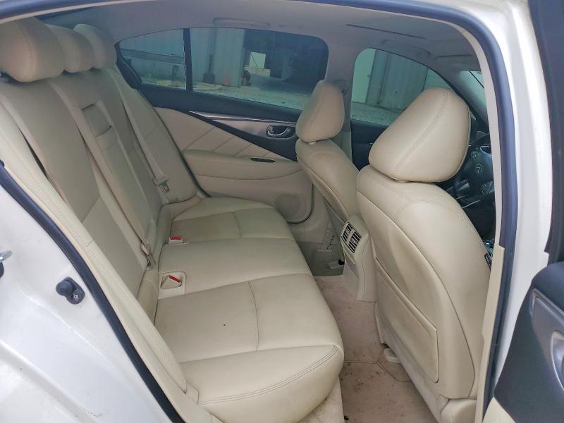Photo 10 from auction – 2017 INFINITI Q50 with VIN JN1EV7AP1HM741440