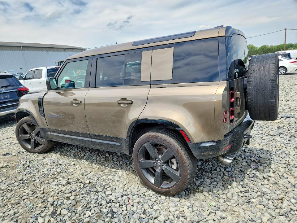 Photo 2 from auction – 2025 LAND ROVER DEFENDER with VIN SALE2EFE2S2361181