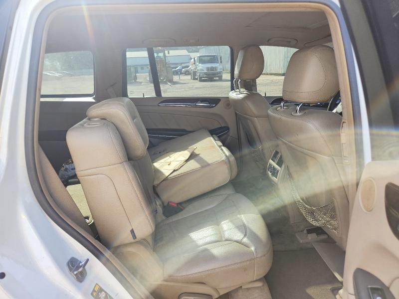 Photo 11 from auction – 2013 MERCEDES-BENZ GL with VIN 4JGDF7CE4DA192468