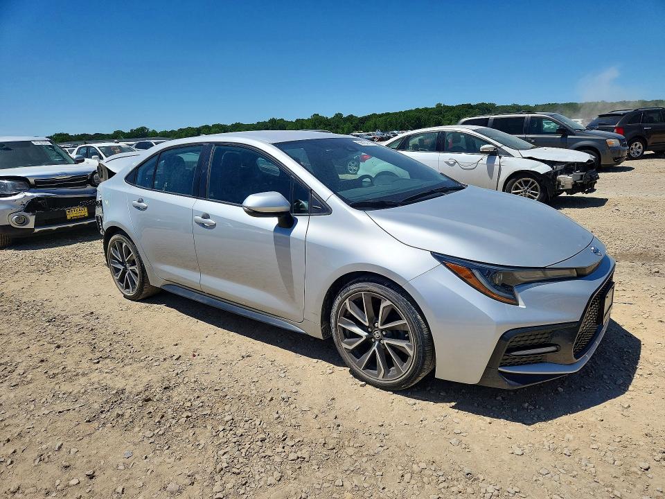 Photo 4 from auction – 2022 TOYOTA COROLLA with VIN 5YFS4MCE6NP112553