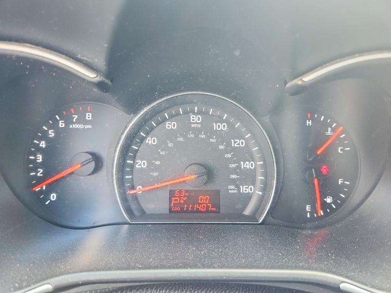 Photo 9 from auction – 2014 KIA SORENTO with VIN 5XYKTDA67EG546449