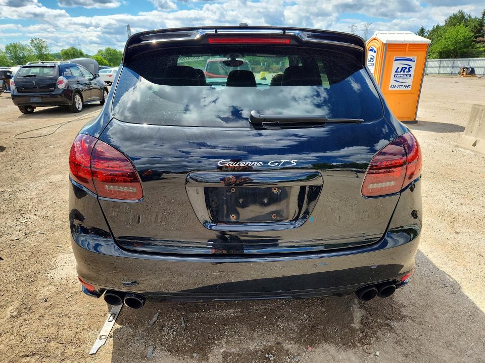 Photo 6 from auction – 2014 PORSCHE CAYENNE with VIN WP1AD2A23ELA74263