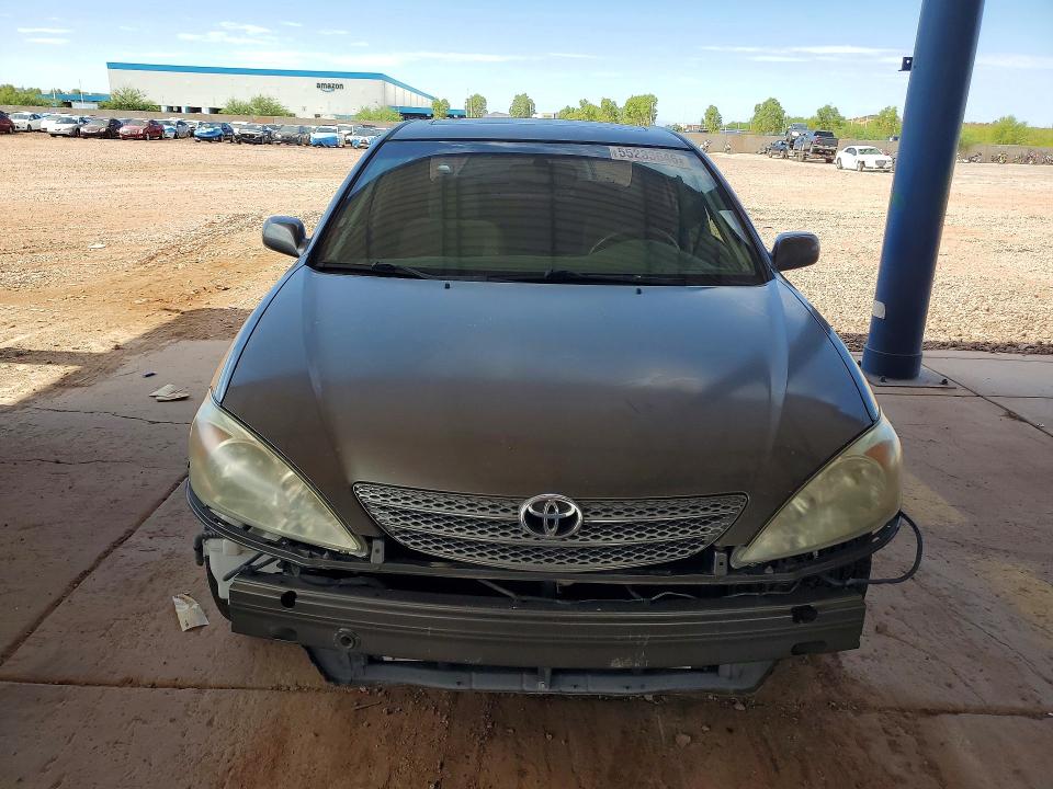 Photo 5 from auction – 2002 TOYOTA CAMRY with VIN JTDBE30K720075083