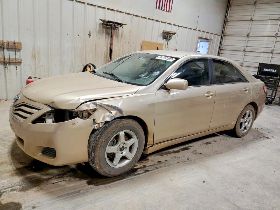 2010 TOYOTA CAMRY - Търг №58707586