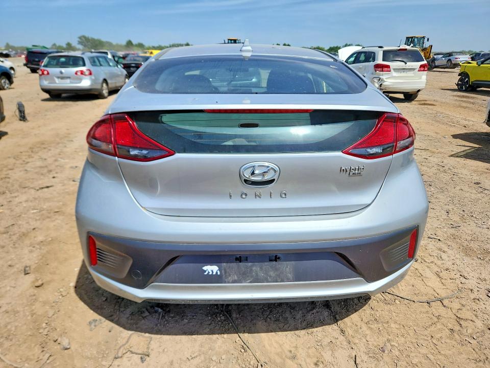 Photo 6 from auction – 2022 HYUNDAI IONIQ with VIN KMHC65LC8NU268367
