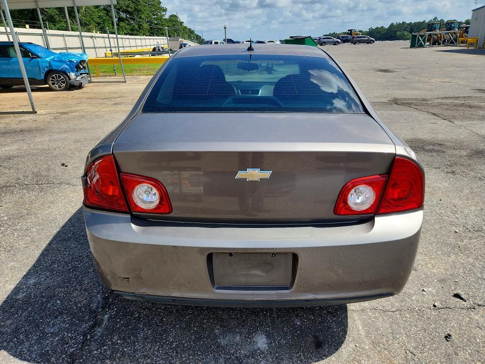 Photo 6 from auction – 2011 CHEVROLET MALIBU with VIN 1G1ZB5E16BF121737