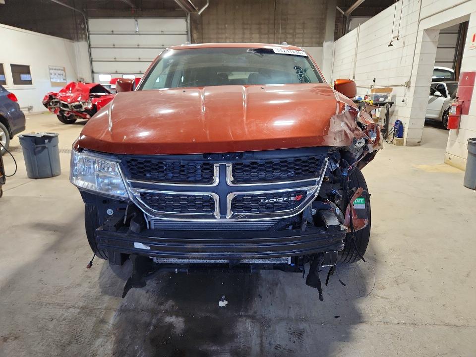 صورة رقم 5 من المزاد - 2014 DODGE JOURNEY مع VIN 3C4PDCBG3ET281770