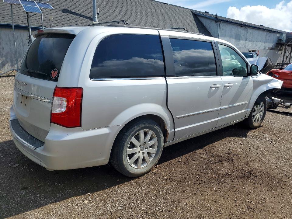 Photo 3 from auction – 2011 CHRYSLER TOWN & COUNTRY with VIN 2A4RR8DG9BR713680