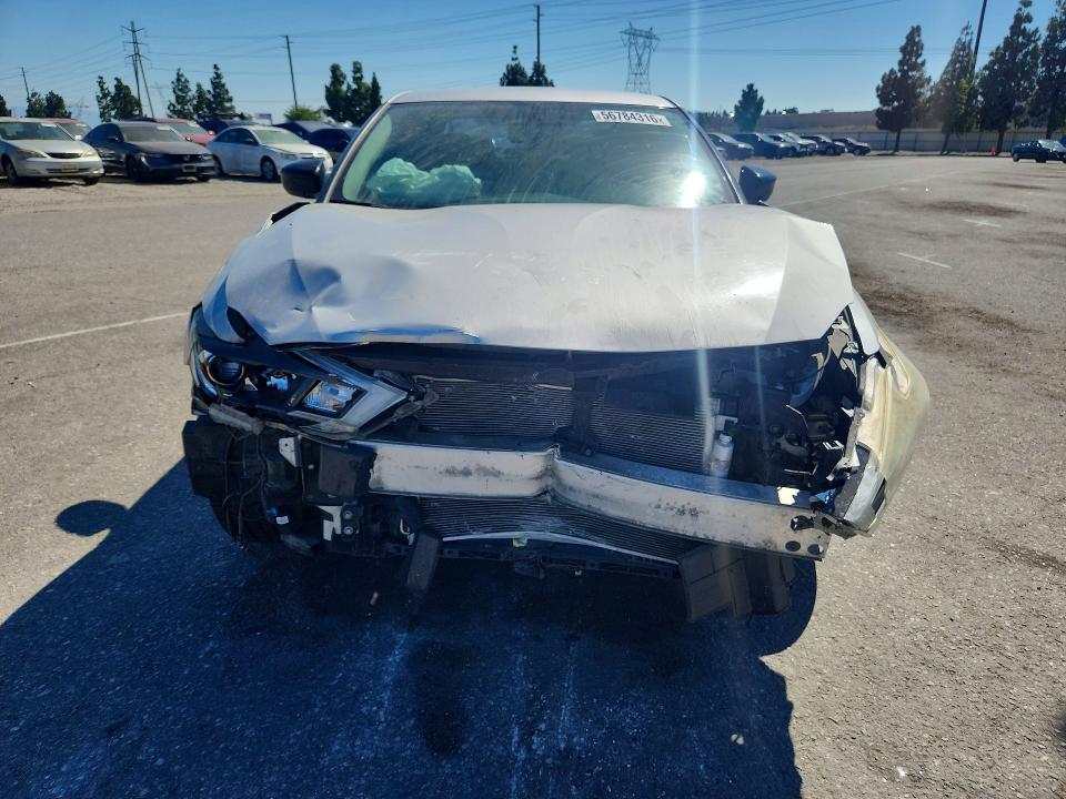 Photo 5 from auction – 2016 NISSAN MAXIMA with VIN 1N4AA6AP2GC433575