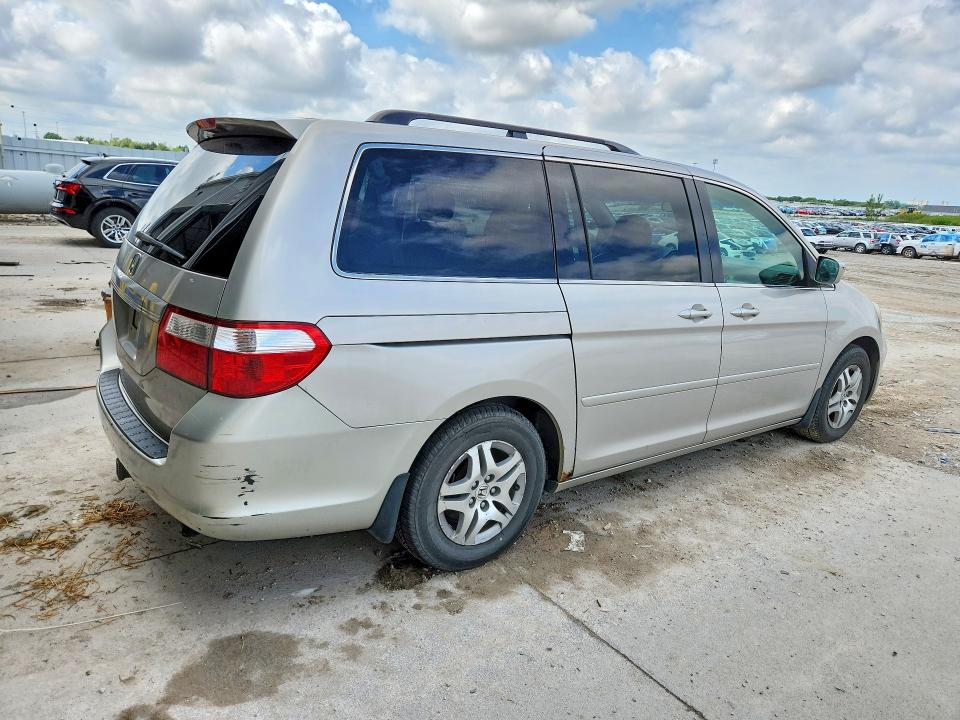 Photo 3 from auction – 2005 HONDA ODYSSEY with VIN 5FNRL38605B407138