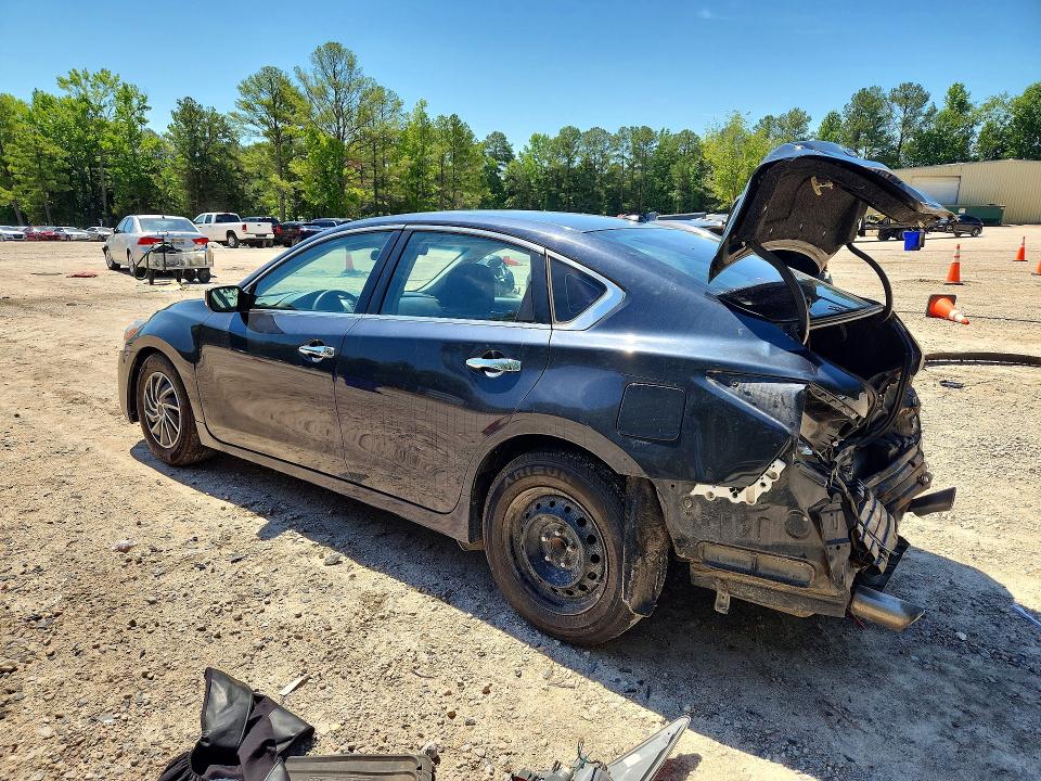 Photo 2 from auction – 2015 NISSAN ALTIMA with VIN 1N4AL3AP5FN870854