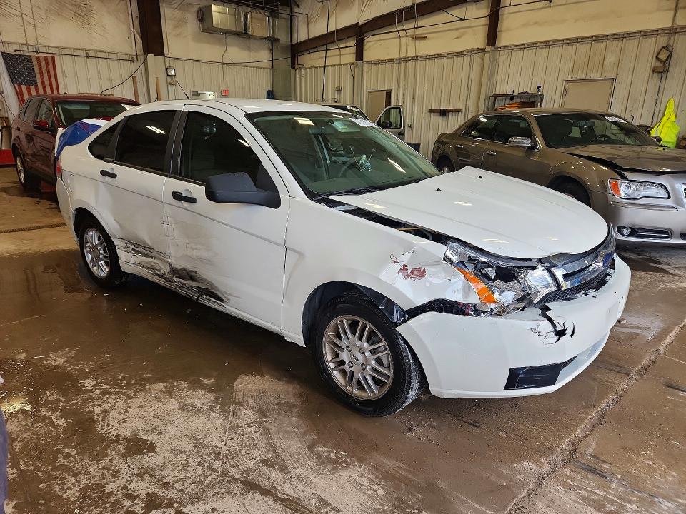 Photo 4 from auction – 2009 FORD FOCUS with VIN 1FAHP35N49W230550
