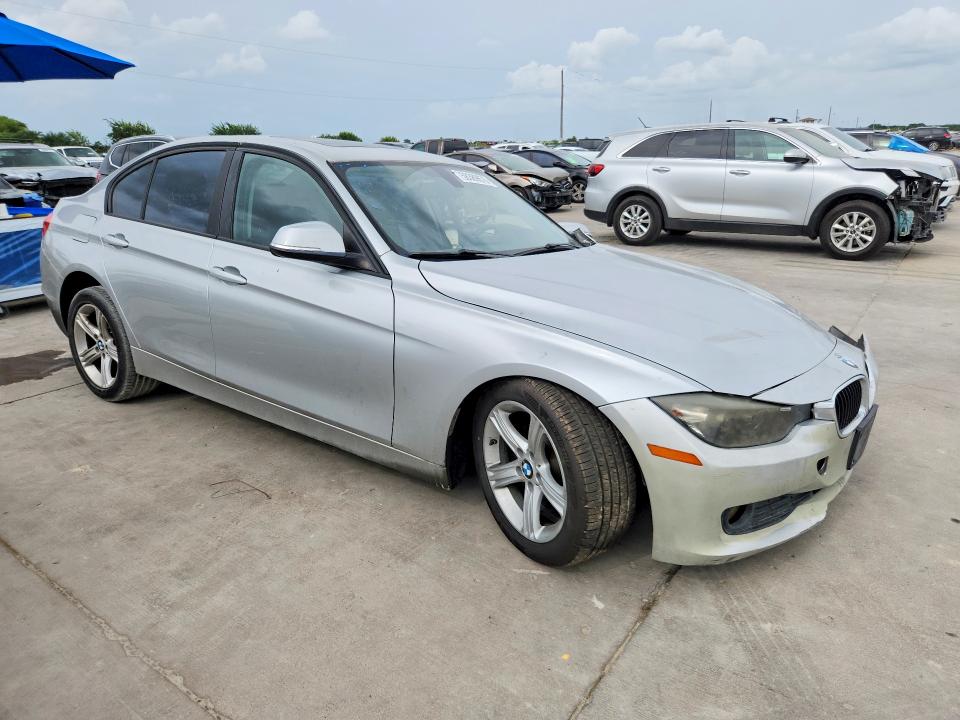 Фото 4 с аукциона – 2013 BMW 320 с VIN WBA3B1C58DF461841