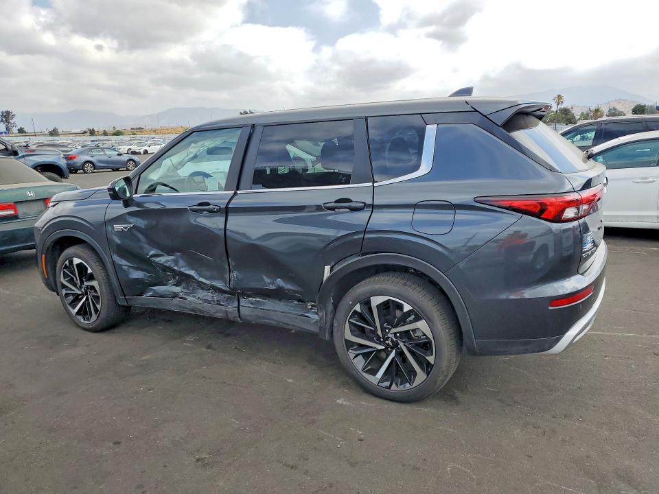 Photo 2 from auction – 2025 MITSUBISHI OUTLANDER with VIN JA4T5VA91SZ054800