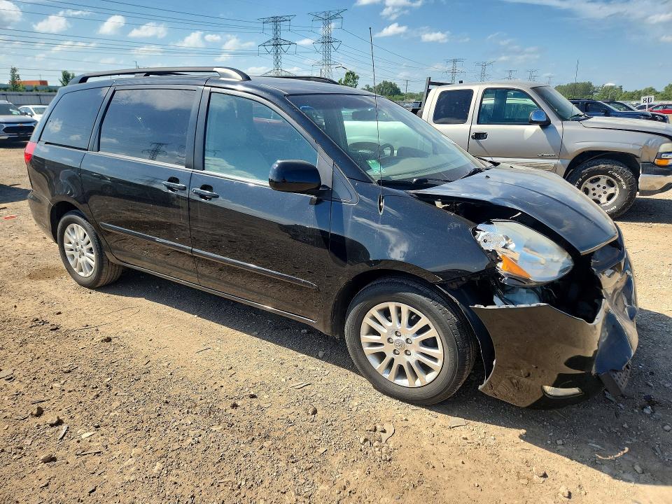 Photo 4 from auction – 2010 TOYOTA SIENNA with VIN 5TDYK4CC5AS318902