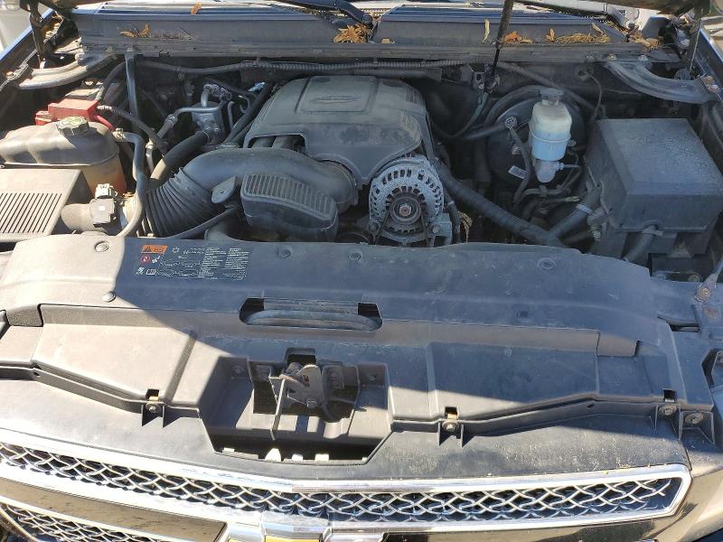 Photo 12 from auction – 2013 CHEVROLET TAHOE with VIN 1GNSKBE05DR106038