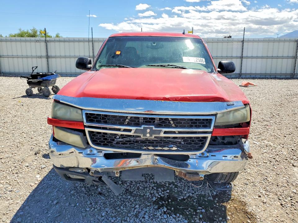 Photo 5 from auction – 2006 CHEVROLET SILVERADO with VIN 2GCEK13T161222152
