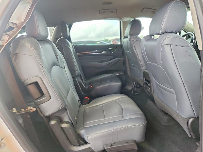 Photo 11 from auction – 2018 BUICK ENCLAVE with VIN 5GAERBKW2JJ216017