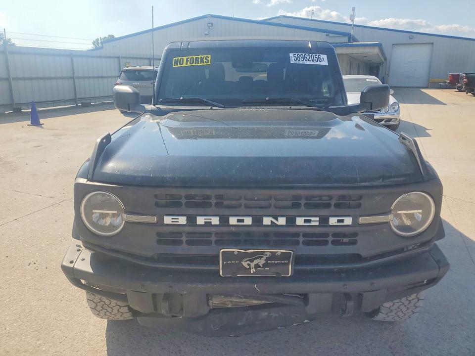 Photo 5 from auction – 2022 FORD BRONCO with VIN 1FMDE5BH6NLA79758
