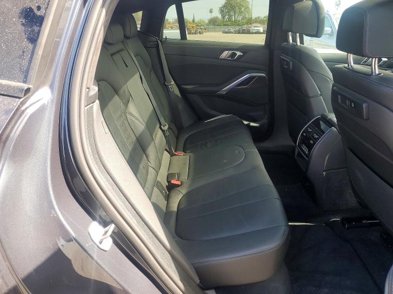 Photo 11 from auction – 2022 BMW X6 with VIN 5UXCY6C02N9M22096