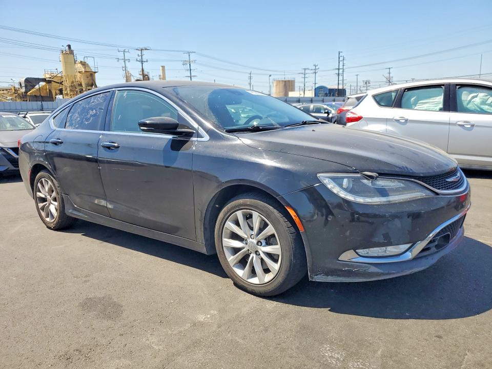 Photo 4 from auction – 2015 CHRYSLER 200 with VIN 1C3CCCCG7FN551900