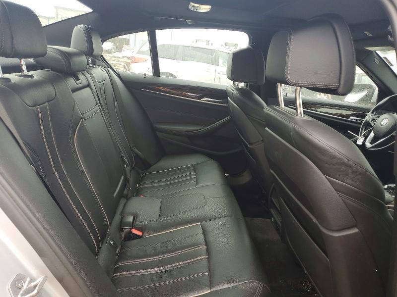 صورة رقم 10 من المزاد - 2017 BMW 540 مع VIN WBAJE7C35HG889320
