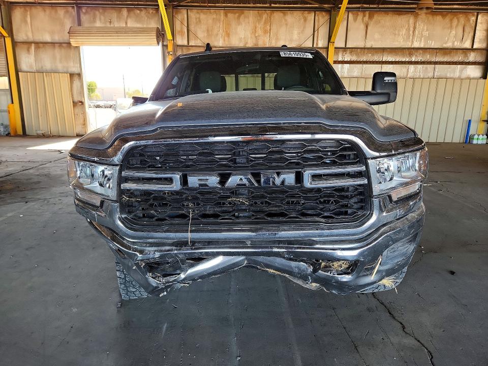 Photo 5 from auction – 2024 RAM 2500 with VIN 3C6UR5CJ8RG327500