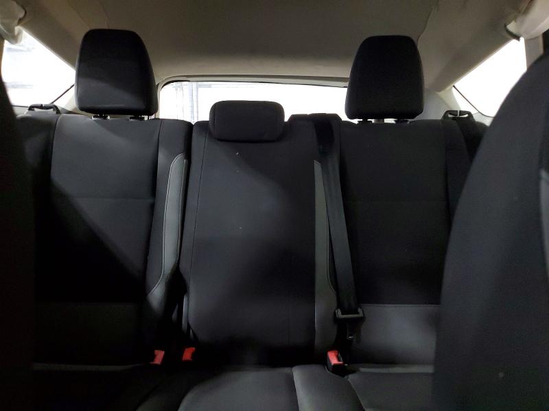 Photo 10 from auction – 2016 FORD ESCAPE with VIN 1FMCU0F77GUB38042