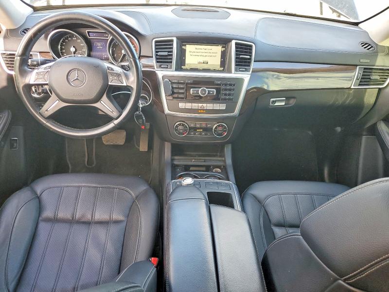 Photo 8 from auction – 2015 MERCEDES-BENZ GL with VIN 4JGDF6EE1FA616635