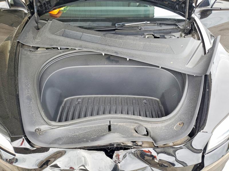 Photo 12 from auction – 2025 TESLA MODEL 3 with VIN 5YJ3E1EA9SF940615