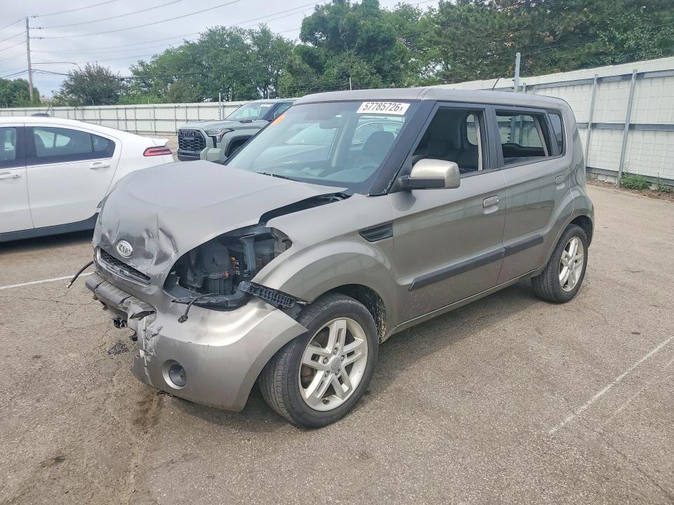 KIA SOUL 2010 with VIN KNDJT2A28A7108396 - Photo from auction