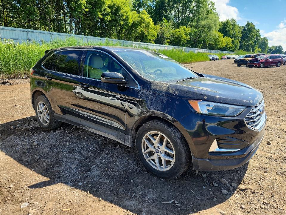 Photo 4 from auction – 2022 FORD EDGE with VIN 2FMPK4J98NBB04301