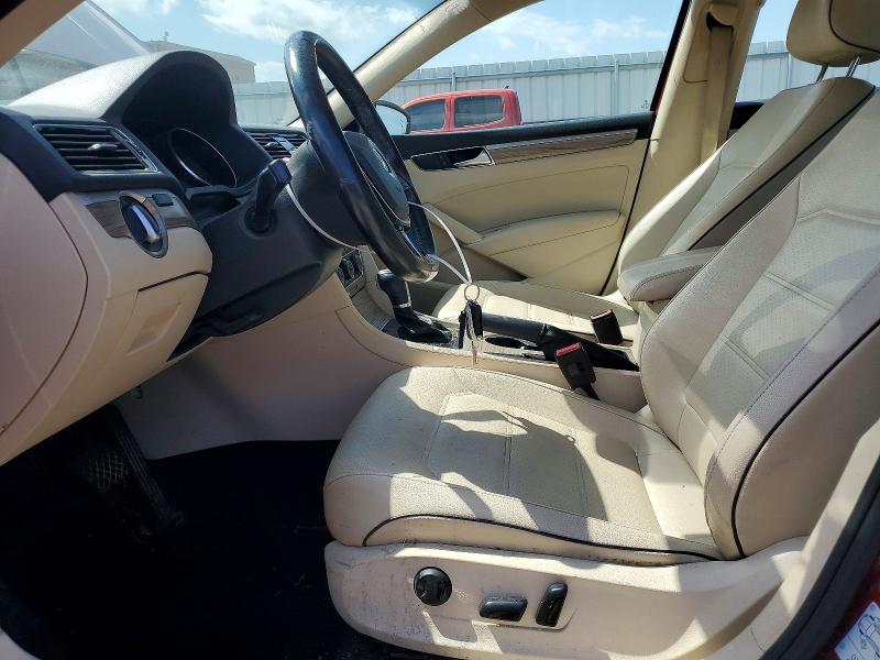 Photo 7 from auction – 2018 VOLKSWAGEN PASSAT with VIN 1VWBA7A37JC030939