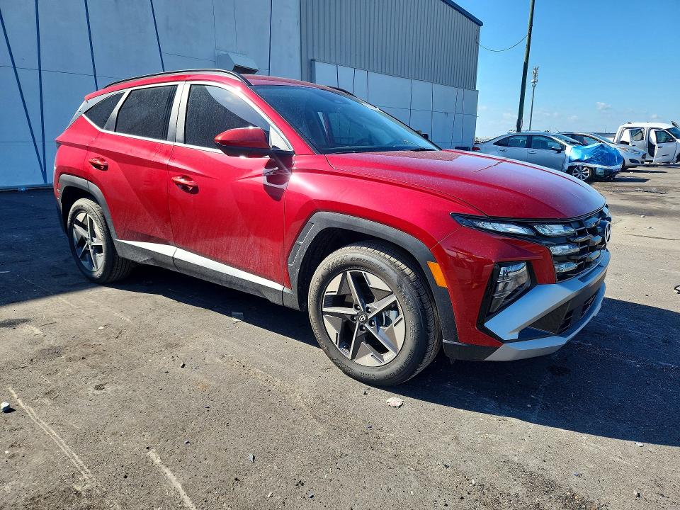 Photo 4 from auction – 2026 HYUNDAI TUCSON with VIN 5NMJB3DE9TH674822