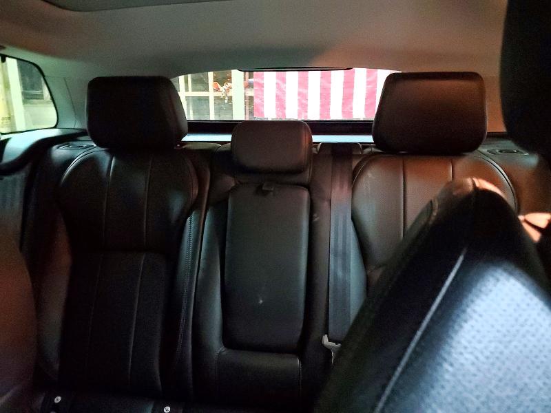 Photo 10 from auction – 2018 LAND ROVER RANGE ROVER EVOQUE with VIN SALVP2RX7JH267631