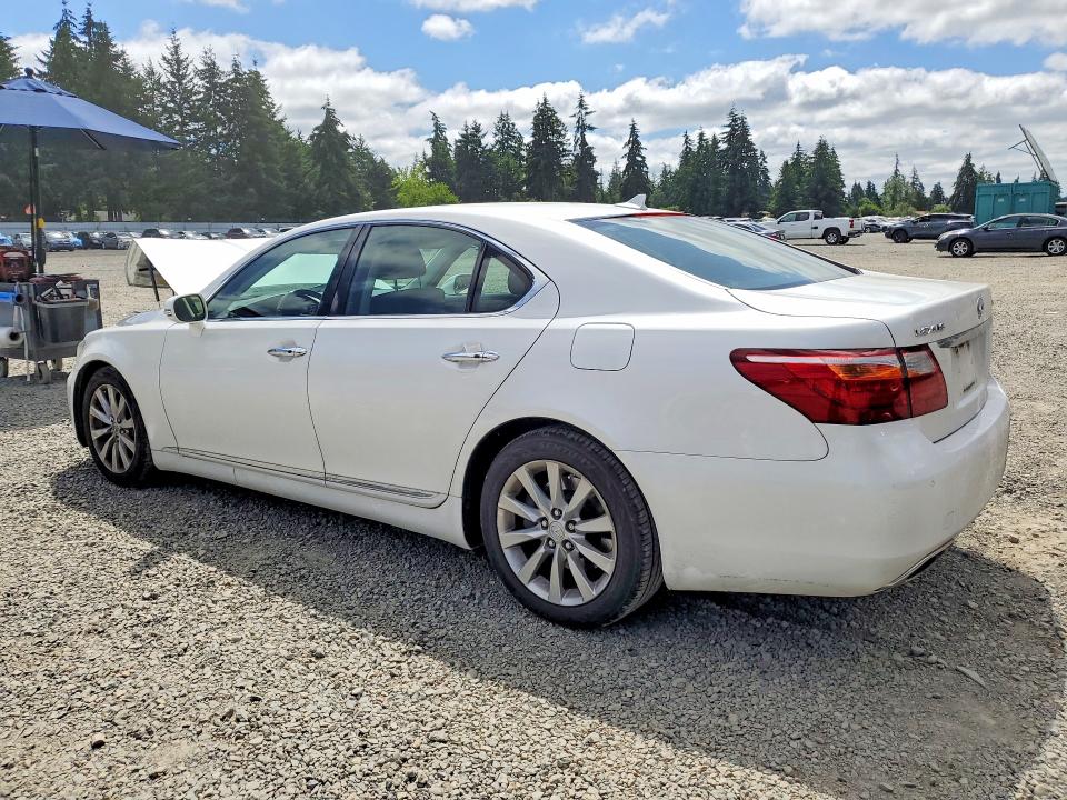 Photo 2 from auction – 2010 LEXUS LS with VIN JTHCL5EF3A5005596
