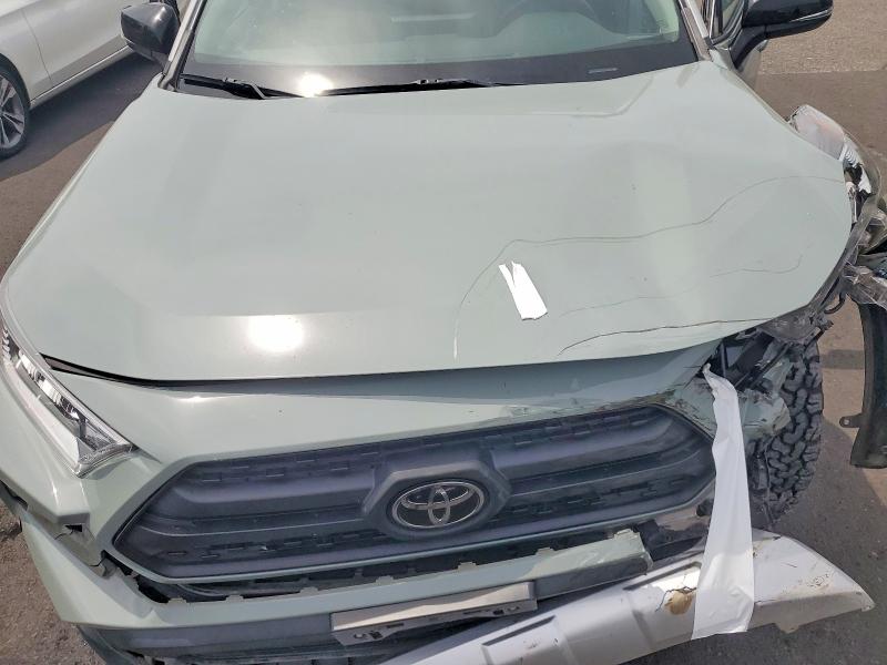 Photo 11 from auction – 2019 TOYOTA RAV4 with VIN 2T3J1RFV4KC020681