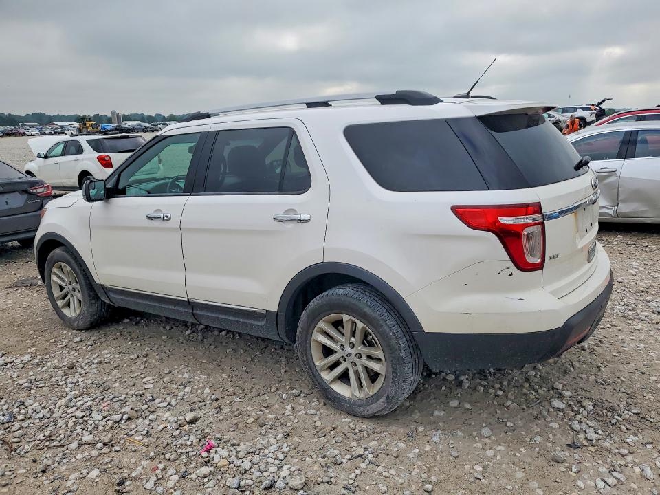 Photo 2 from auction – 2012 FORD EXPLORER with VIN 1FMHK7D86CGA91160