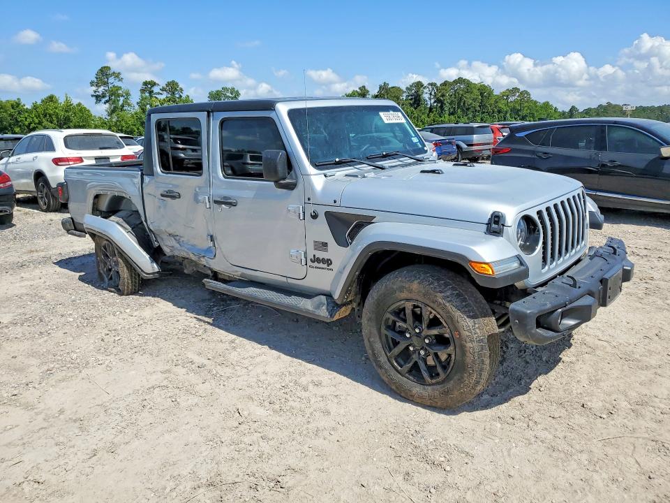 Photo 4 from auction – 2023 JEEP GLADIATOR with VIN 1C6HJTAGXPL518663