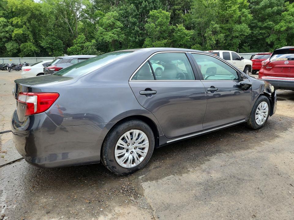 Photo 3 from auction – 2013 TOYOTA CAMRY with VIN 4T1BF1FK1DU219422