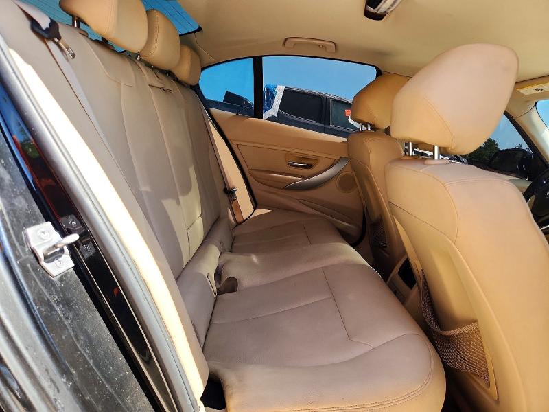Photo 10 from auction – 2013 BMW 328 with VIN WBA3A5G53DNP22139