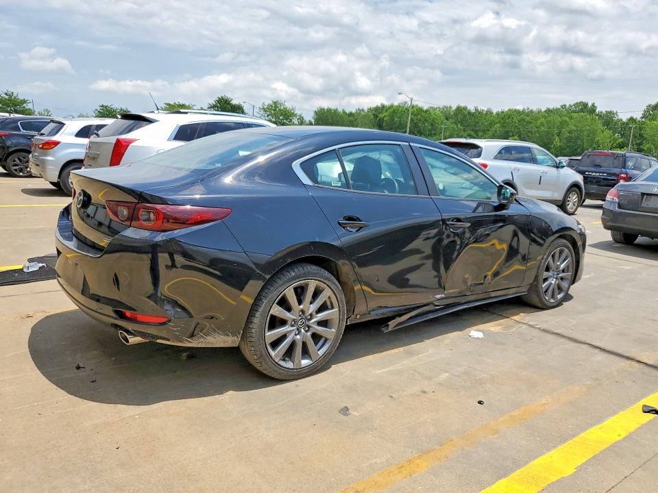 Photo 3 from auction – 2025 MAZDA 3 with VIN 3MZBPACM6SM454579