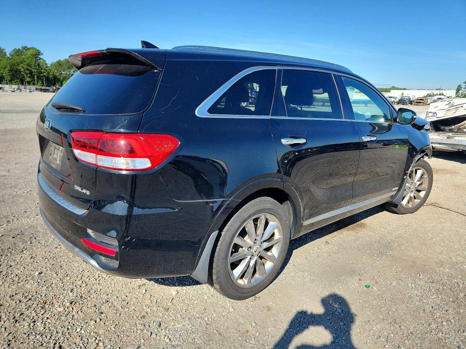 Photo 3 from auction – 2017 KIA SORENTO with VIN 5XYPKDA58HG208207