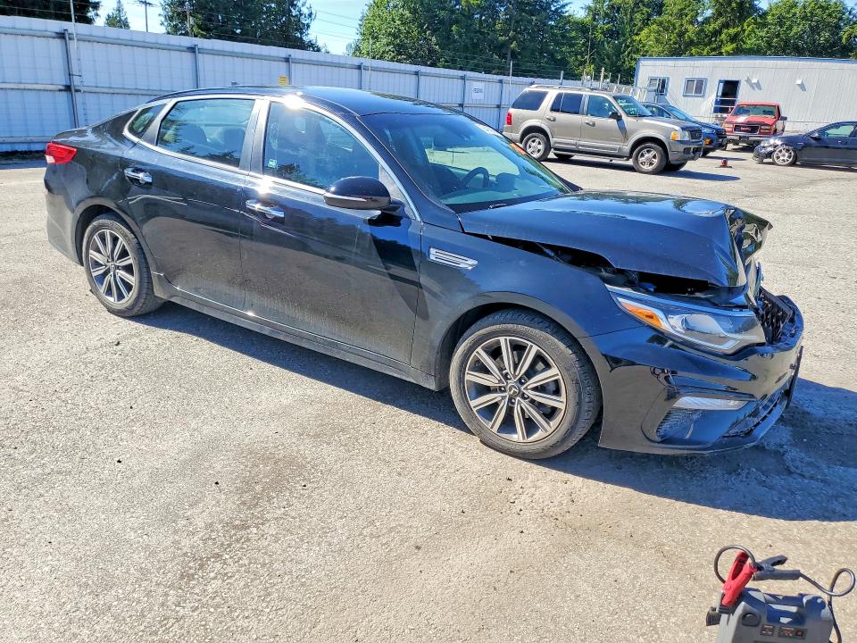 Photo 4 from auction – 2019 KIA OPTIMA with VIN 5XXGT4L35KG353936