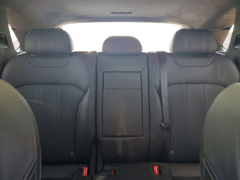 Photo 10 from auction – 2018 BENTLEY BENTAYGA with VIN SJAAC2ZVXJC020098